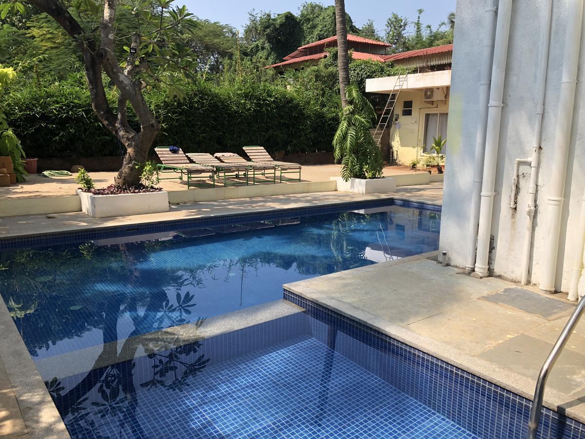 โรงแรมบานยาน ทรี คอร์ทยาร์ด กาลังกูติ ภายนอก รูปภาพ